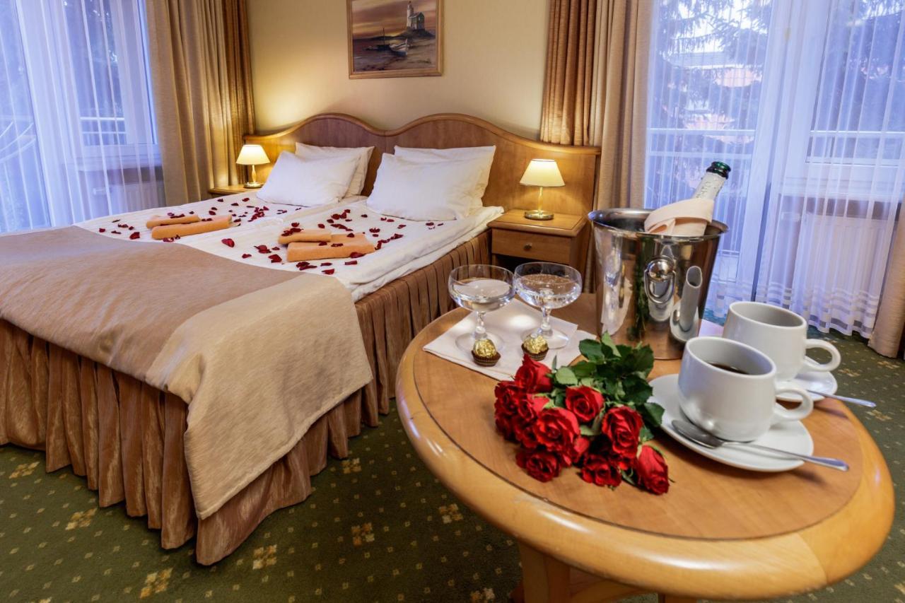Hotel Polaris III Swinoujscie Kültér fotó